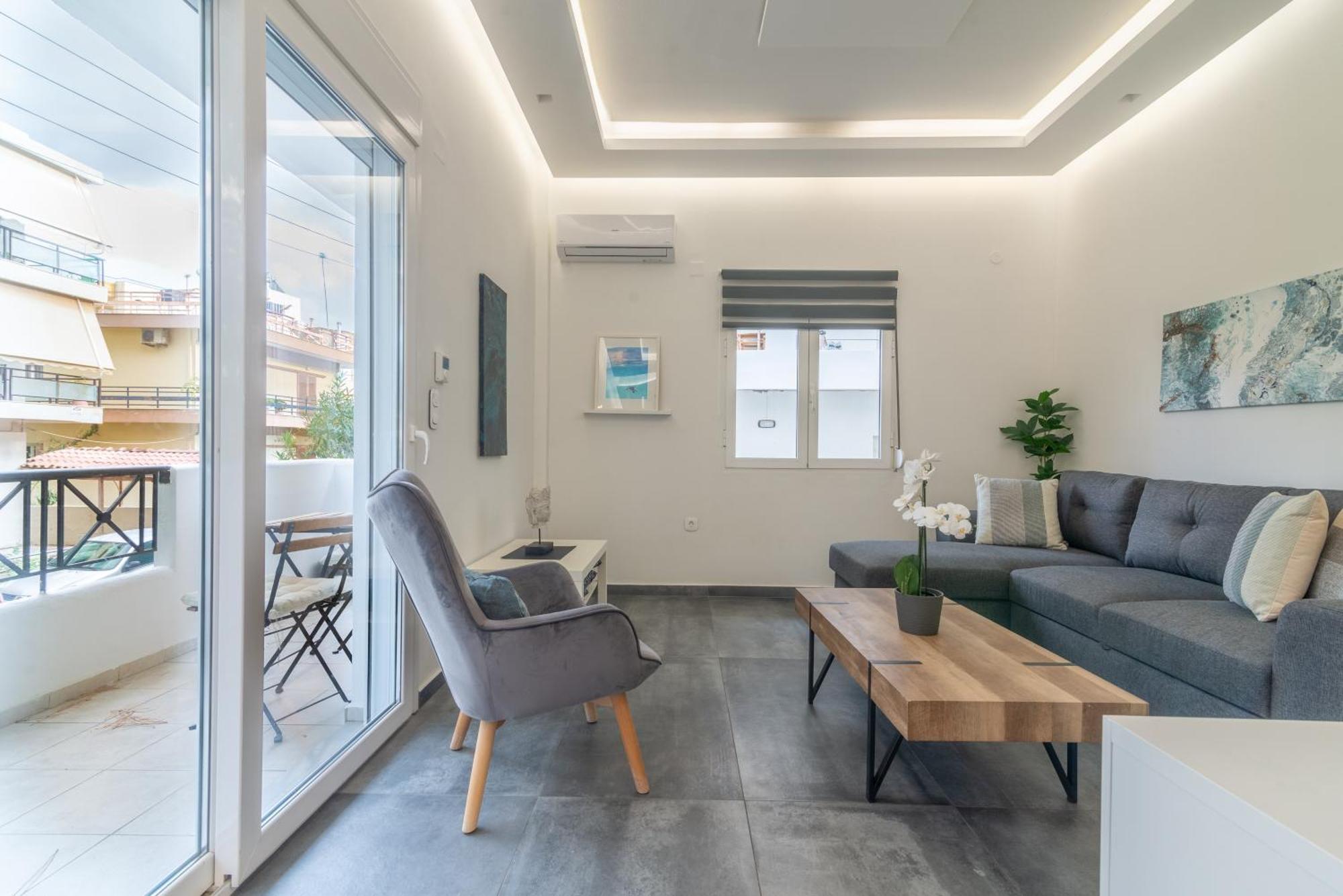 Misty Grey Apartment Near City Centre Kandiye Dış mekan fotoğraf